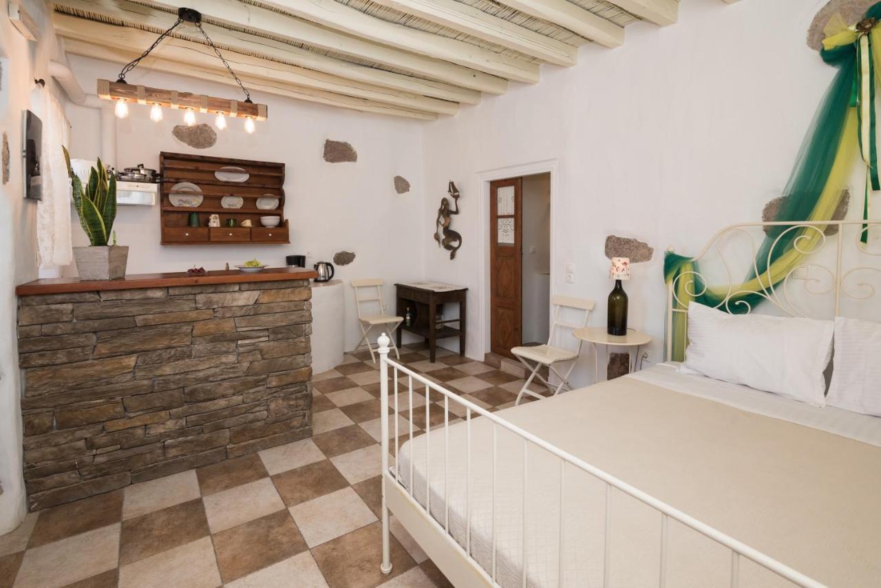 Αlexandra Studio Apartment Plaka  Exterior photo